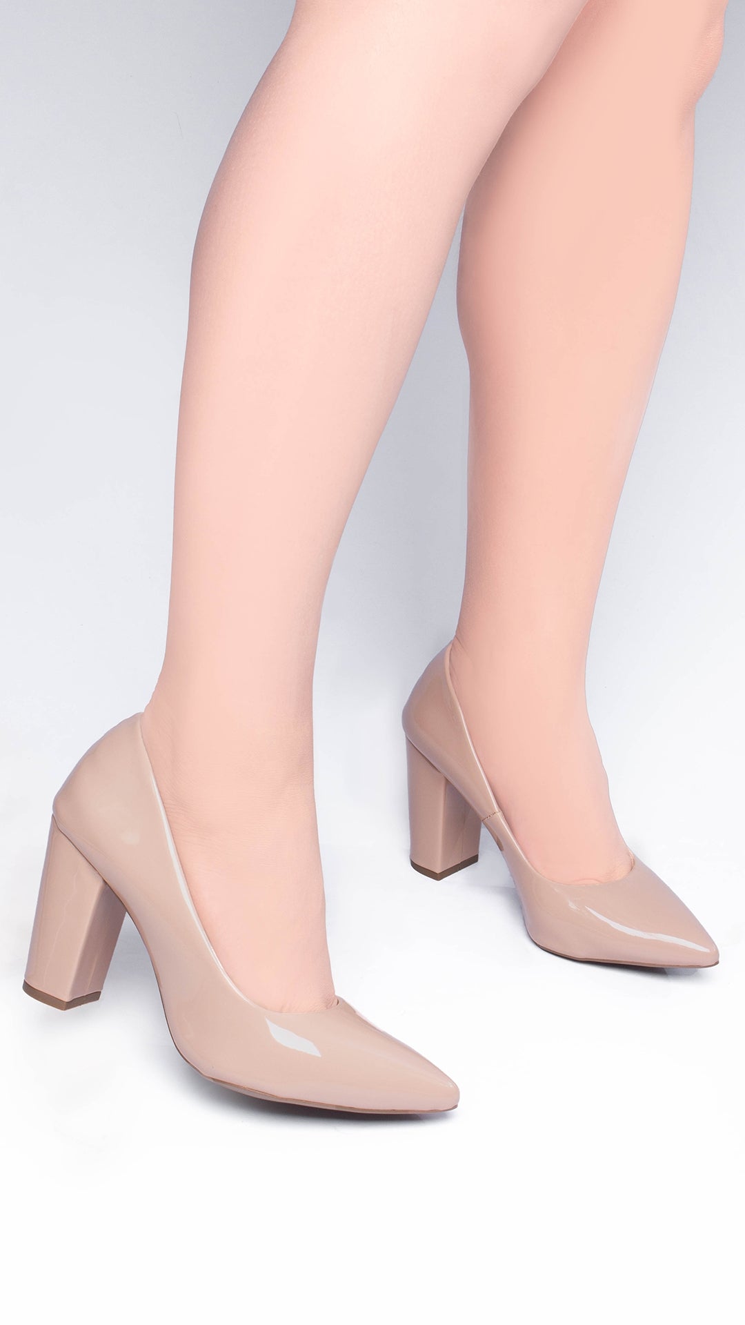 Sapato Scarpin Salto Quadrado Verniz Bege