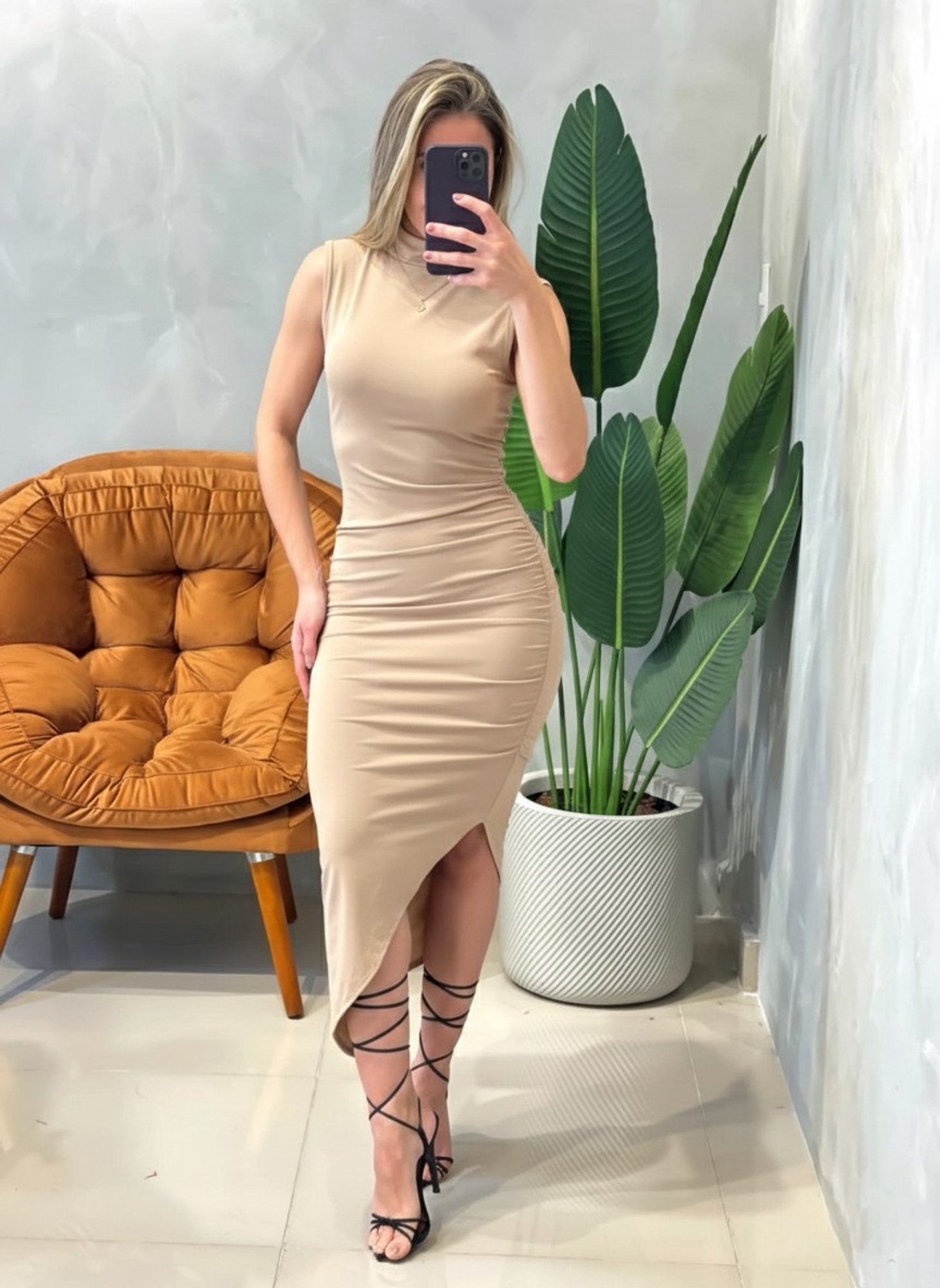 Vestido Midi em Suplex Regata Plissado com Gola Ref.1754