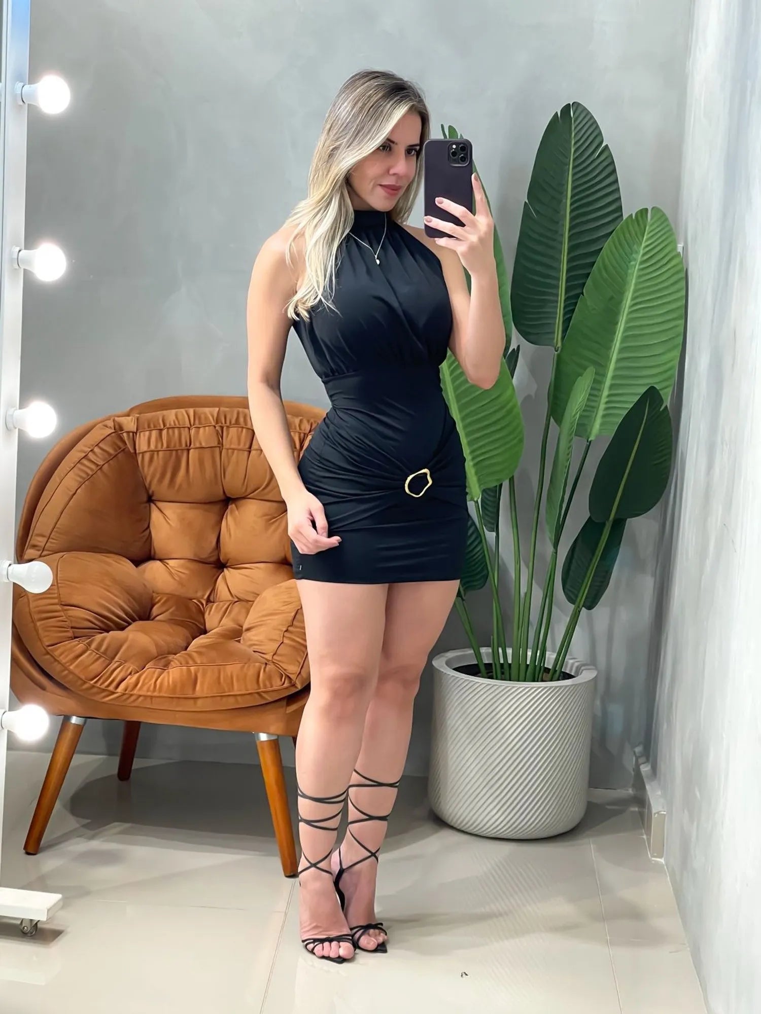 Vestido Curto em Malha Romantic Balone com Fivela Ref. 1839