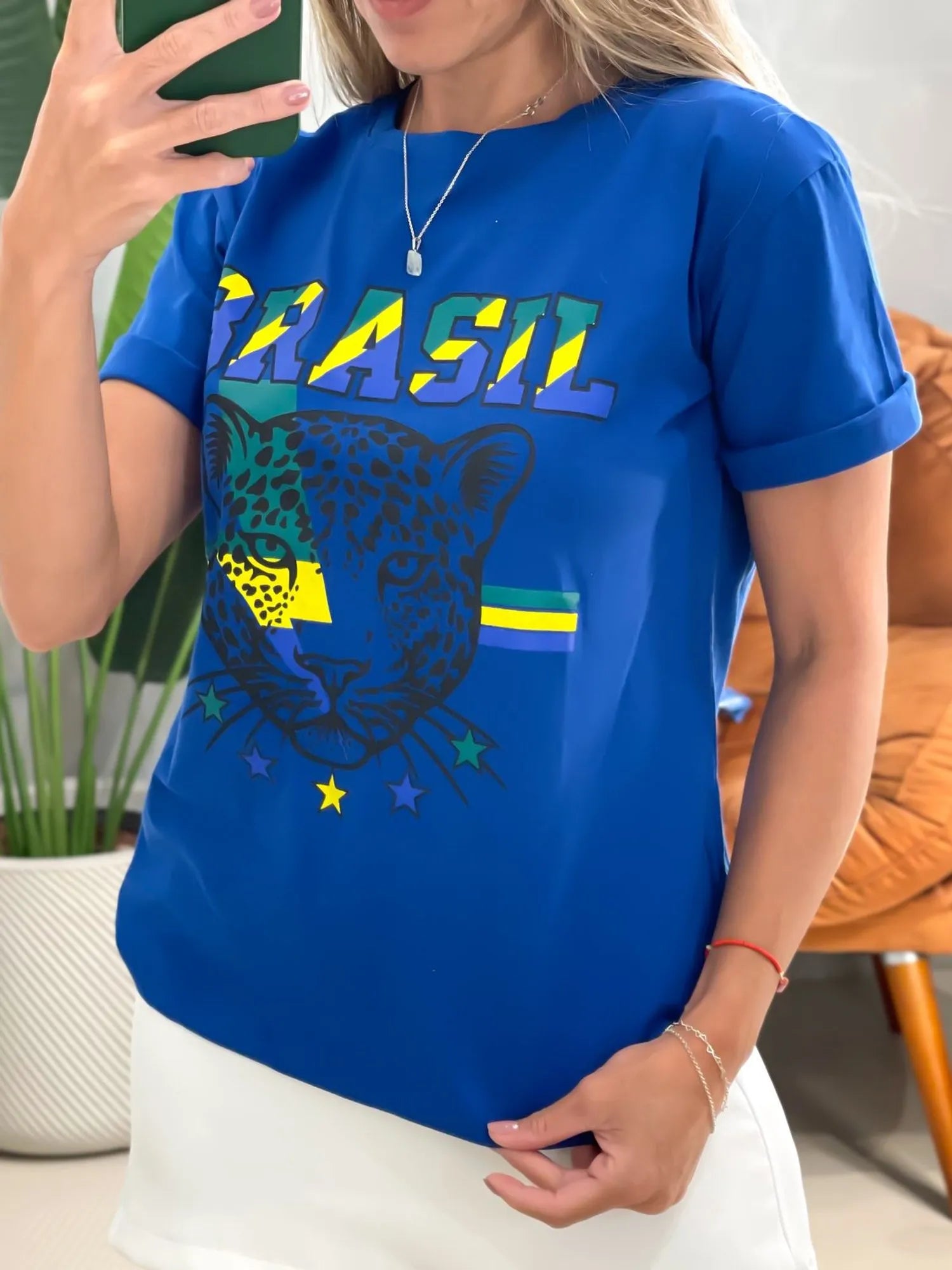 T-Shirt Feminina Estampada Brasil