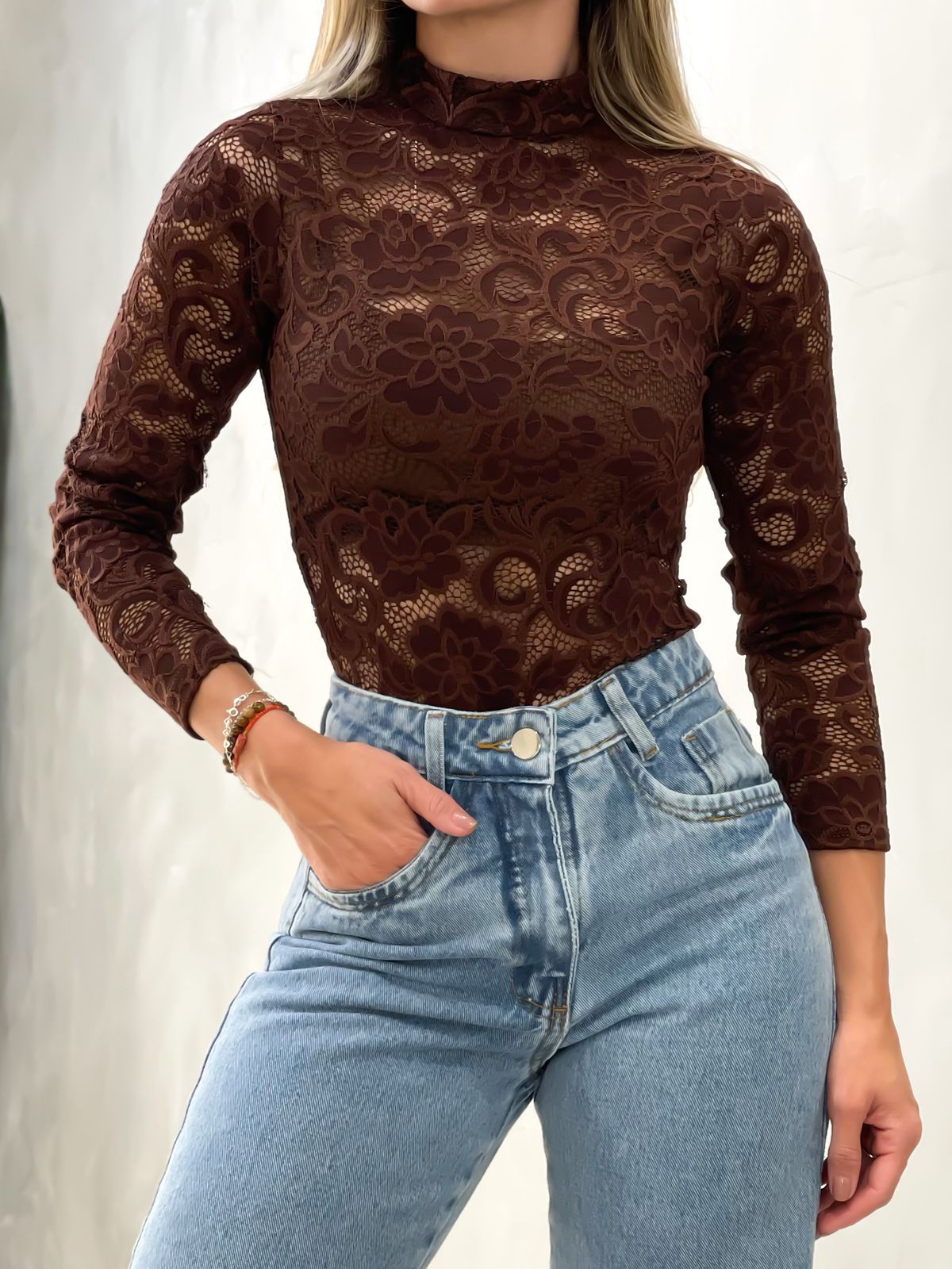 Body em Renda Manga Longa com Gola Monize Ref. 1534