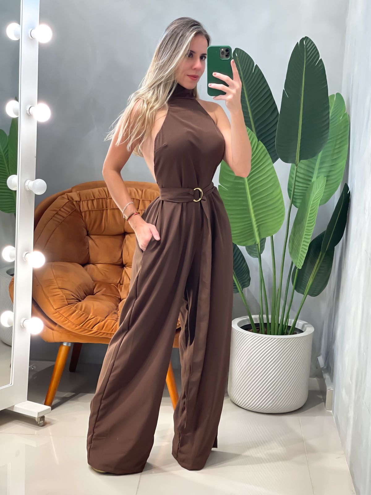 Macacão Pantalona em Crepe Premium Frente Única com Amarração Lara